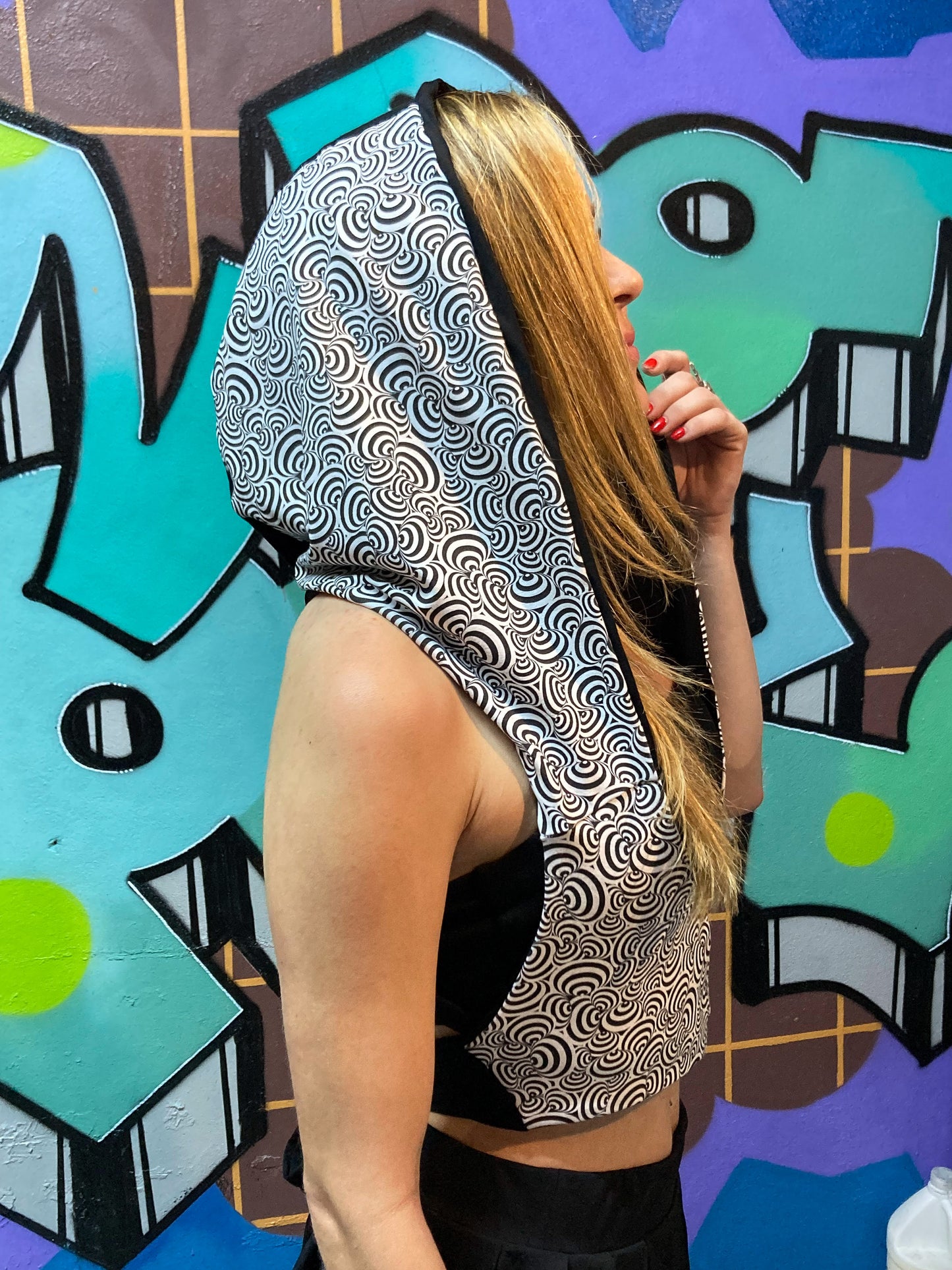 Swirl Hooded Crop – Bamboo Biocell Edition